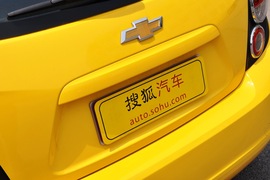2011款雪佛兰爱唯欧两厢
