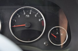 2011款JEEP指南者豪华导航版到店实拍