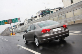 试驾全新帕萨特2.0TSI