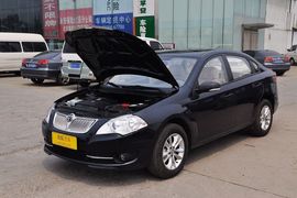 2011款中华骏捷FSV