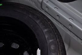 2010款中华骏捷FSV