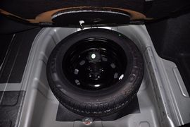 2010款中华骏捷FSV