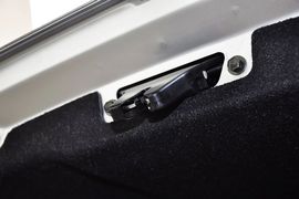 2010款中华骏捷FSV