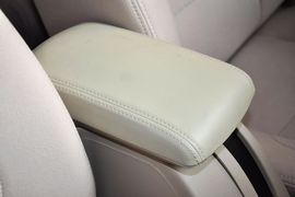 2010款中华骏捷FSV