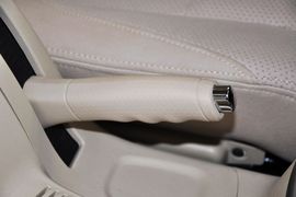 2010款中华骏捷FSV