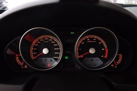 2010款中华骏捷FSV