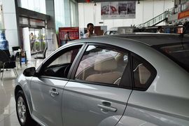 2010款中华骏捷FSV