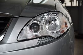 2010款中华骏捷FSV