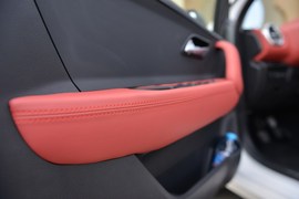 2017款江淮瑞风S2mini