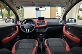 2017款江淮瑞风S2mini