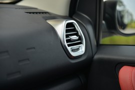 2017款江淮瑞风S2mini