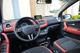 2017款江淮瑞风S2mini