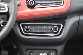 2017款江淮瑞风S2mini