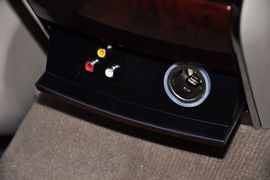 2011款别克林荫大道