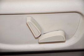 2011款别克林荫大道