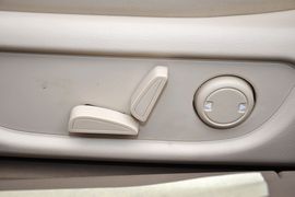 2011款别克林荫大道