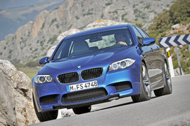 2012款宝马M5