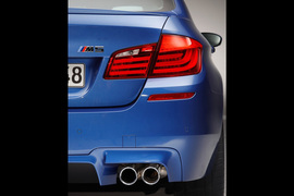 2012款宝马M5