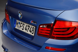 2012款宝马M5