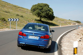 2012款宝马M5