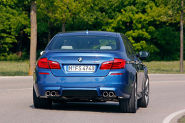 2012款宝马M5