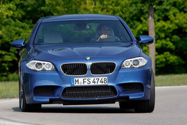 2012款宝马M5