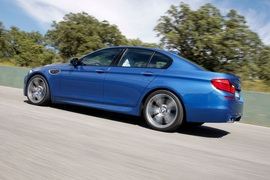 2012款宝马M5
