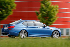2012款宝马M5