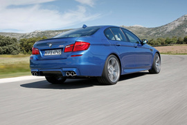 2012款宝马M5