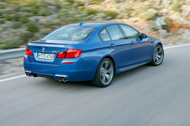2012款宝马M5