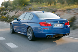 2012款宝马M5