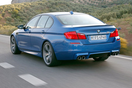 2012款宝马M5