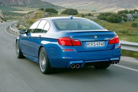 2012款宝马M5