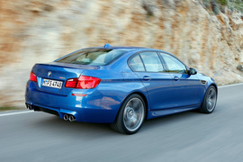 2012款宝马M5
