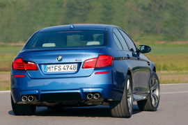 2012款宝马M5