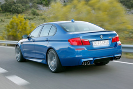 2012款宝马M5