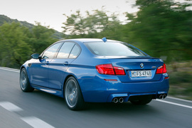2012款宝马M5