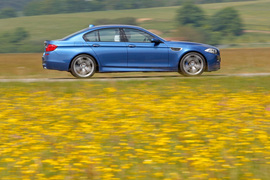 2012款宝马M5