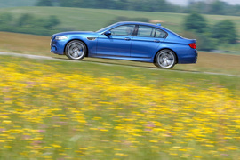 2012款宝马M5