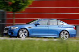 2012款宝马M5