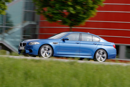 2012款宝马M5