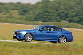 2012款宝马M5
