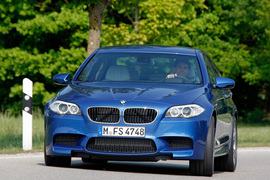 2012款宝马M5