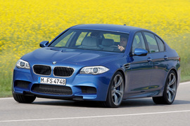 2012款宝马M5