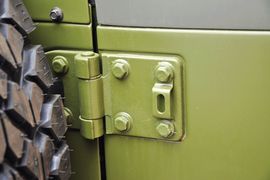 2010款北汽勇士3.0L