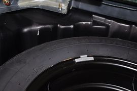 2011款风行景逸XL