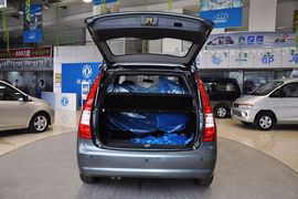 2011款风行景逸XL