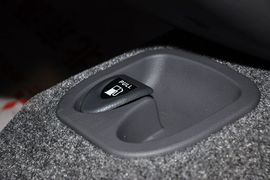 2011款风行景逸XL