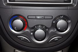 2011款江淮和悦RS