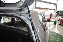 2011款本田飞度1.5L自动豪华型到店实拍